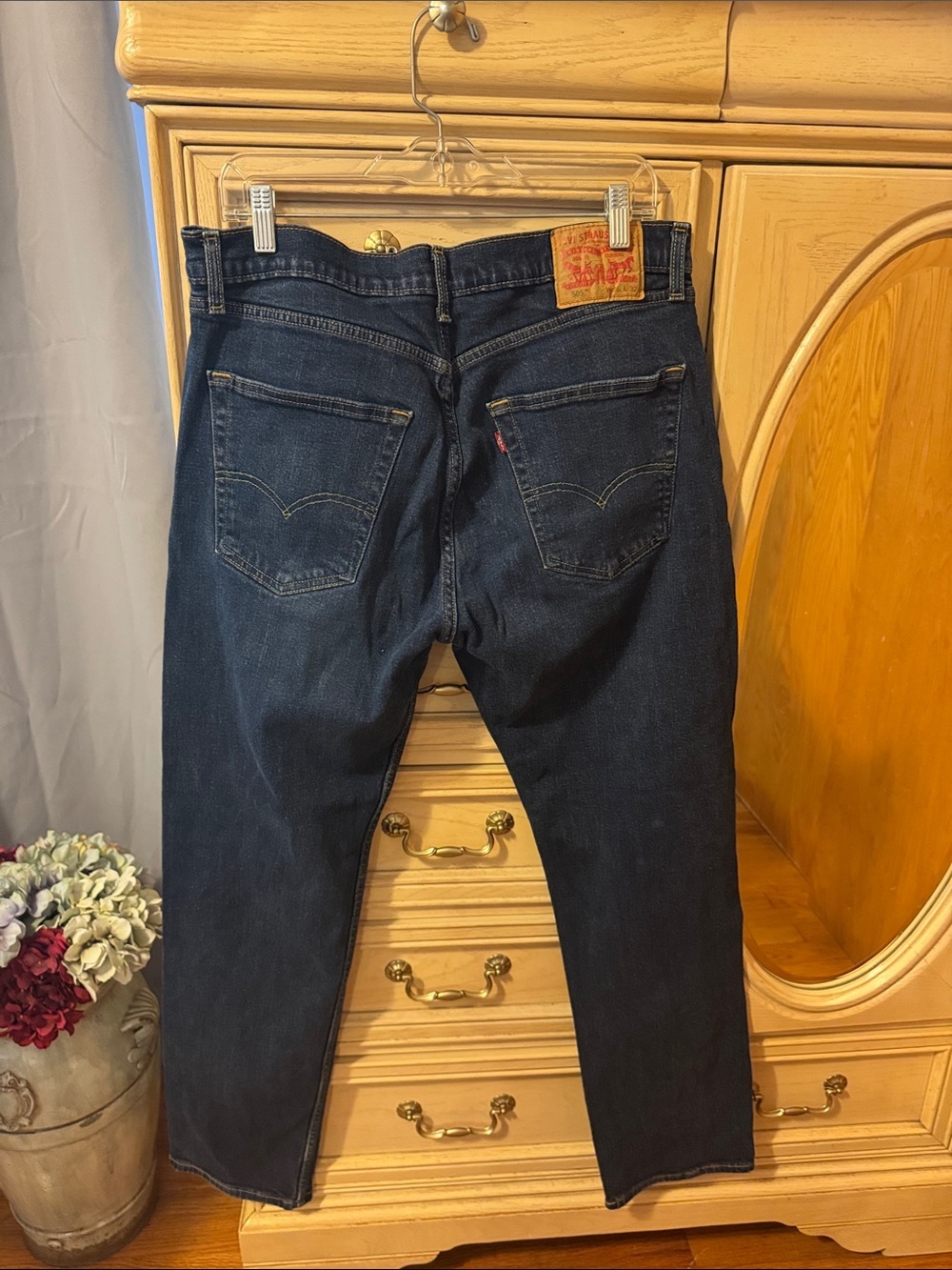 Men's Levi Strauss 505 Dark Blue Straight Fit Jeans - Picture 5 of 7